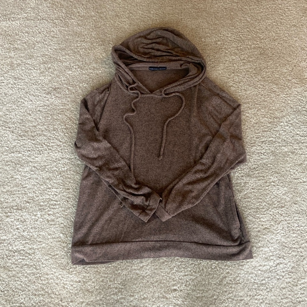 Size Large Harlow and Graham Brown Hoodie